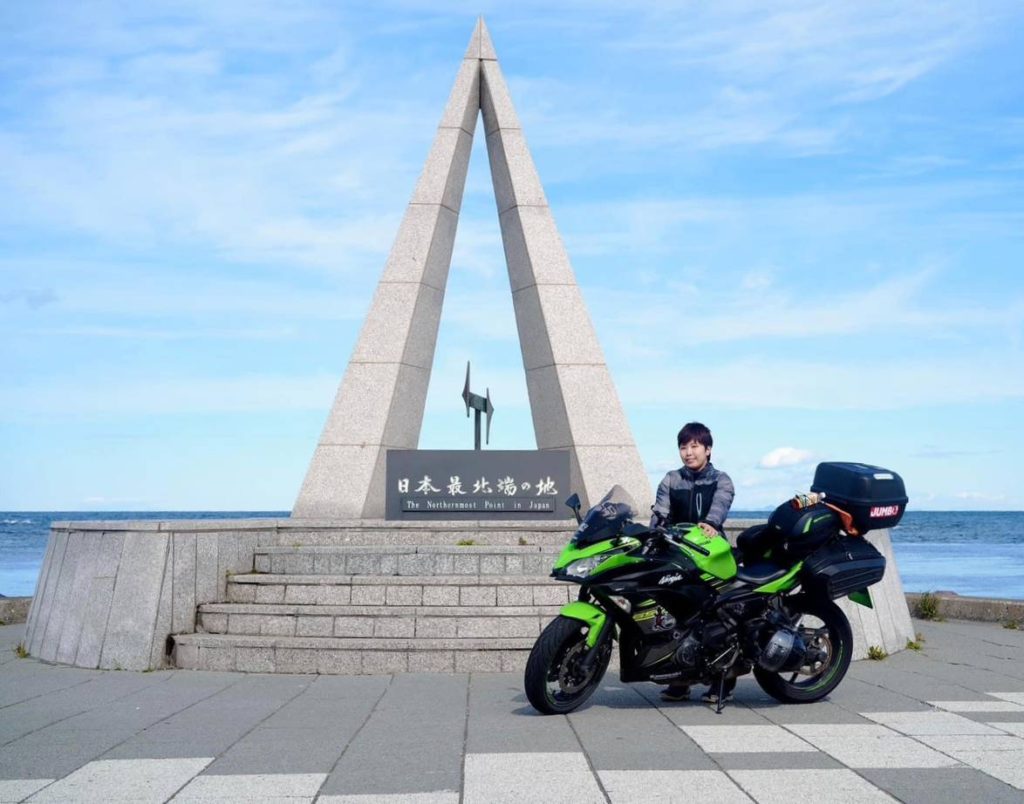 Osmo Actionシリーズ用ヘルメット顎マウント01_s