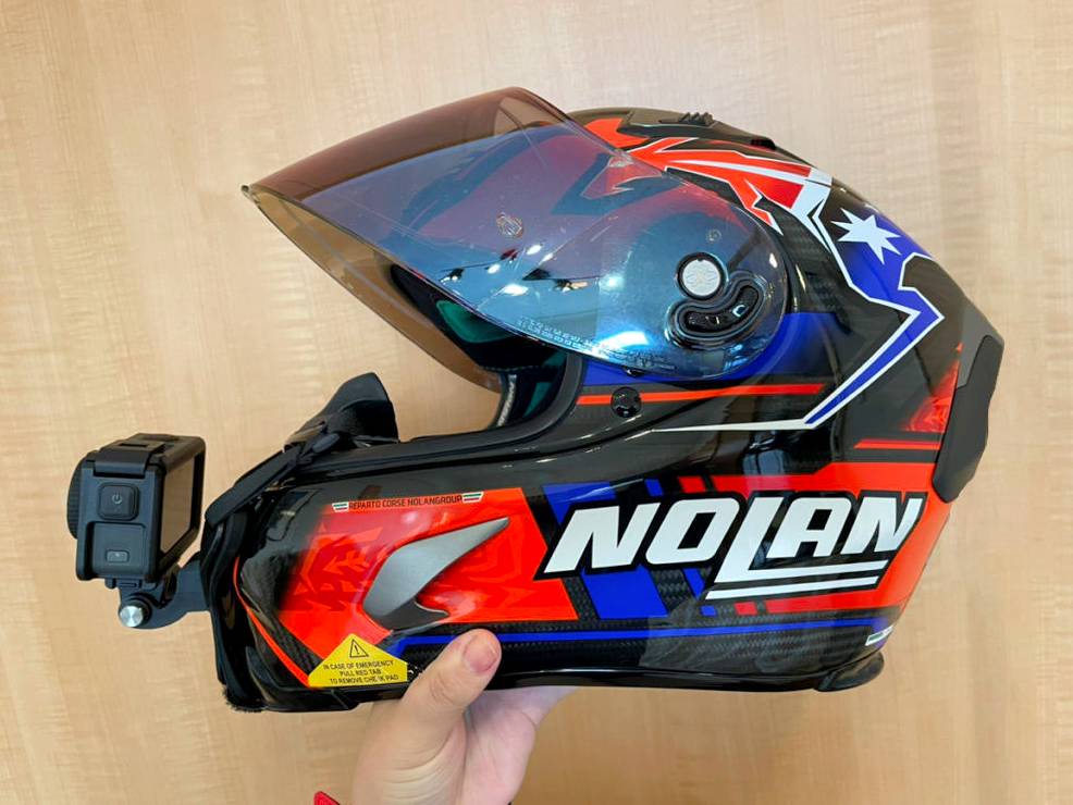 Osmo Actionシリーズ用ヘルメット顎マウント05_s