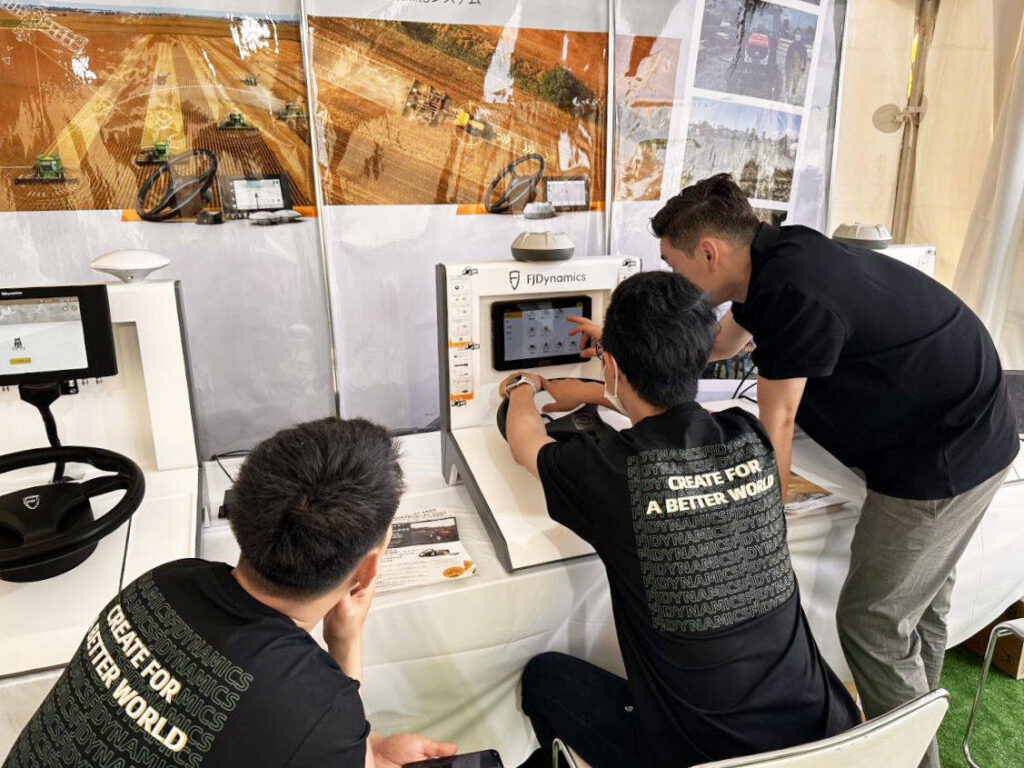 FJD AT2 農機自動操舵システム_03