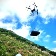 伊吹山土砂災害対策_ドローン資材運搬21